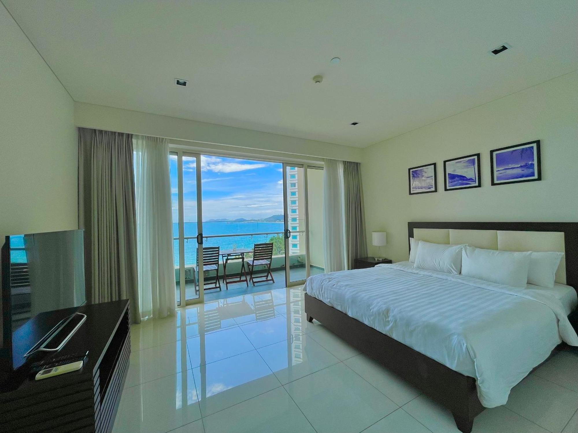 Sea View Luxury - Apartments Нячанг Экстерьер фото